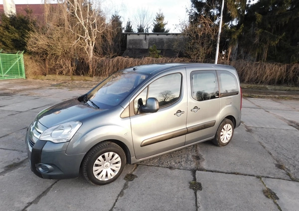 Citroen Berlingo cena 24900 przebieg: 220000, rok produkcji 2009 z Jarosław małe 379